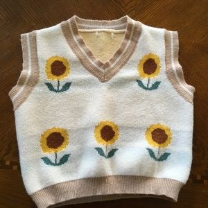 Sunflowers Knitted crop vest